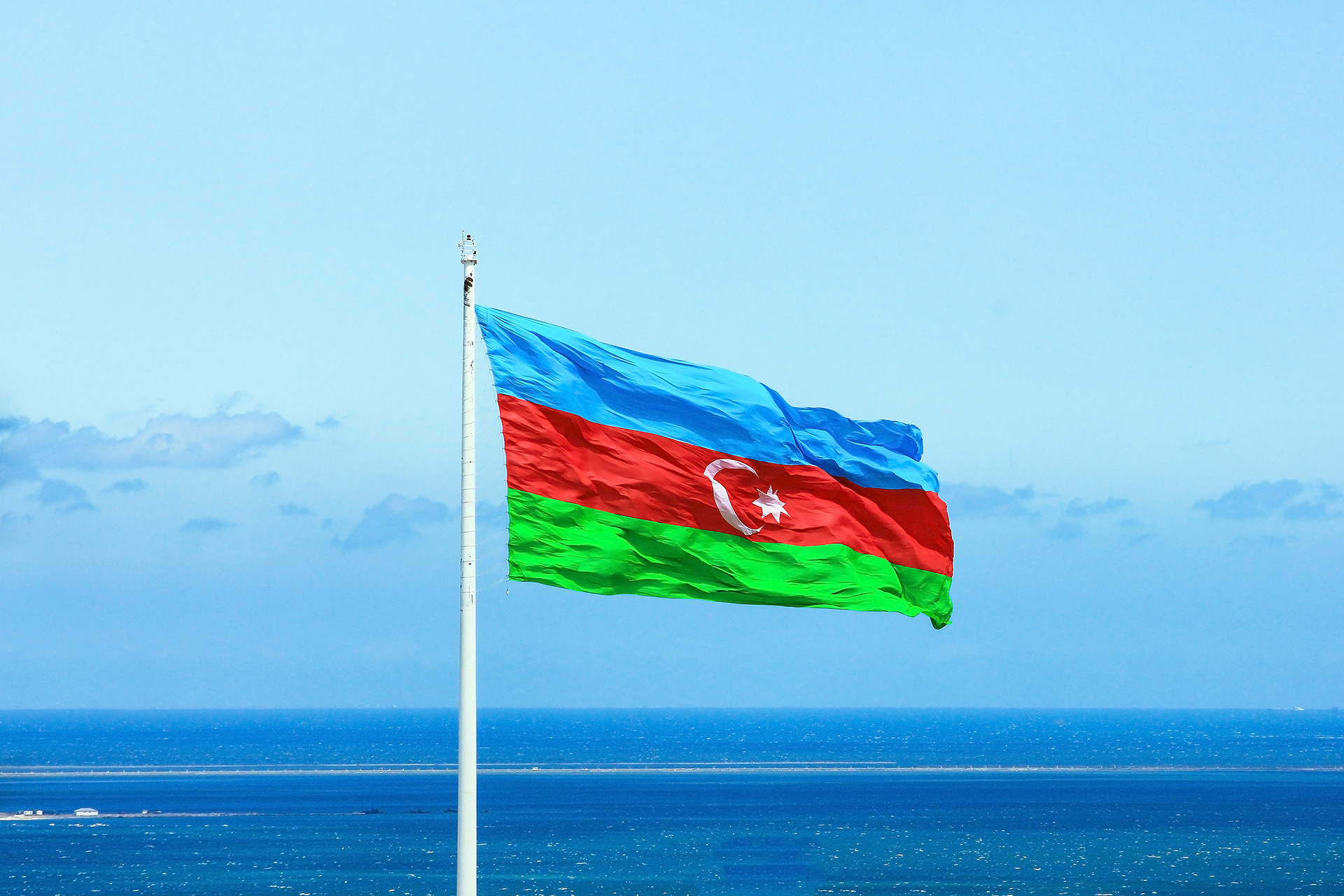Как получить гражданство Азербайджана гражданину России